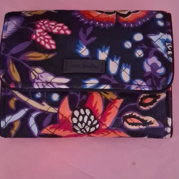 Vera Bradley Matching Pure & Wallet Set - Picture 8 of 12